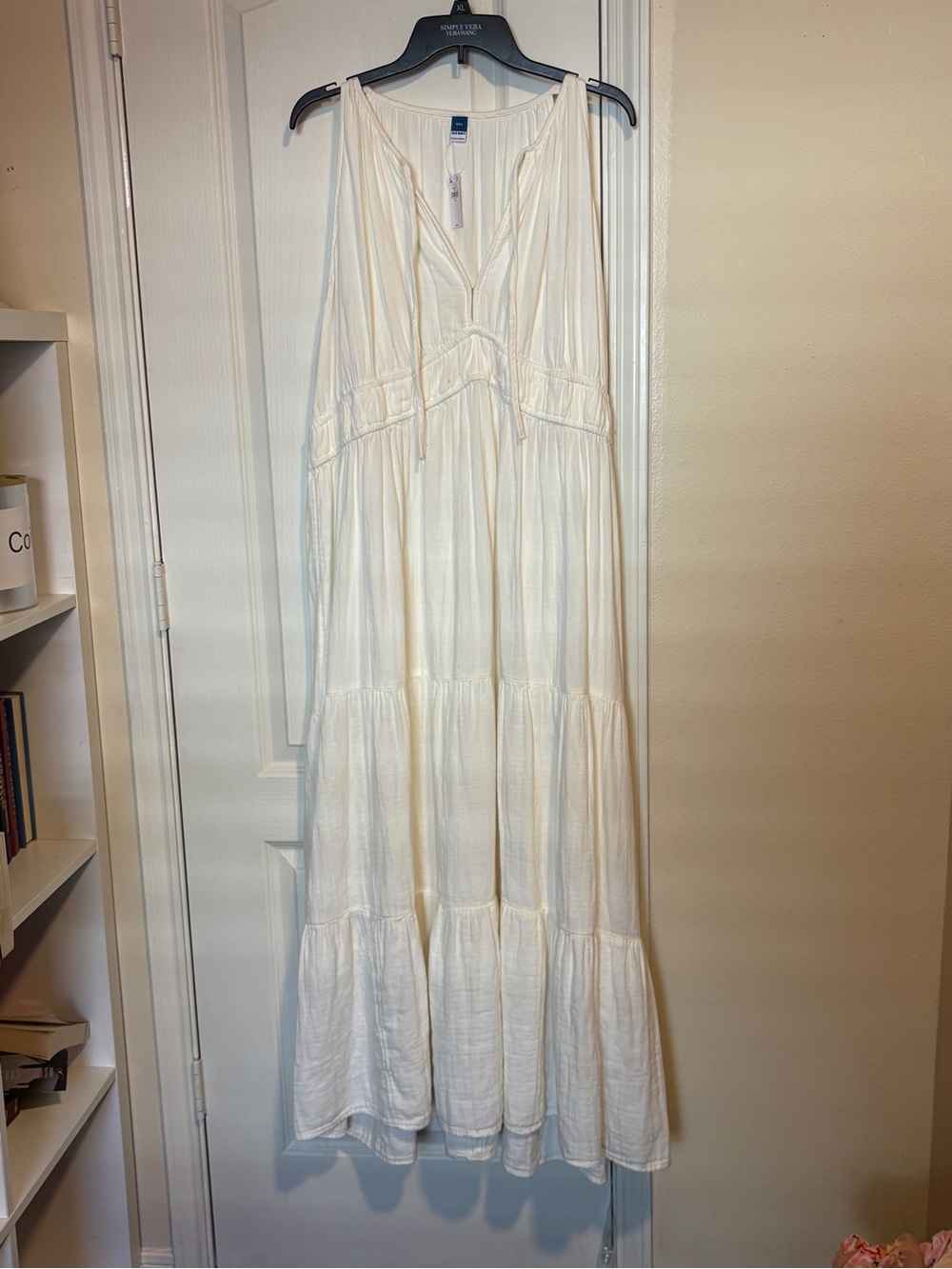 Old Navy Cream Maxi Tiered V-Neck Dress